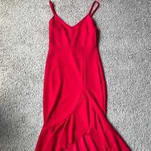 Boohoo Red Dress w/ Slit US: Size 8 in Great Condition